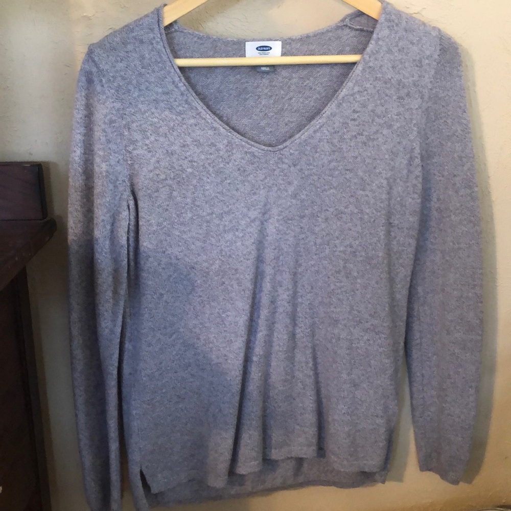 Old Navy sweater